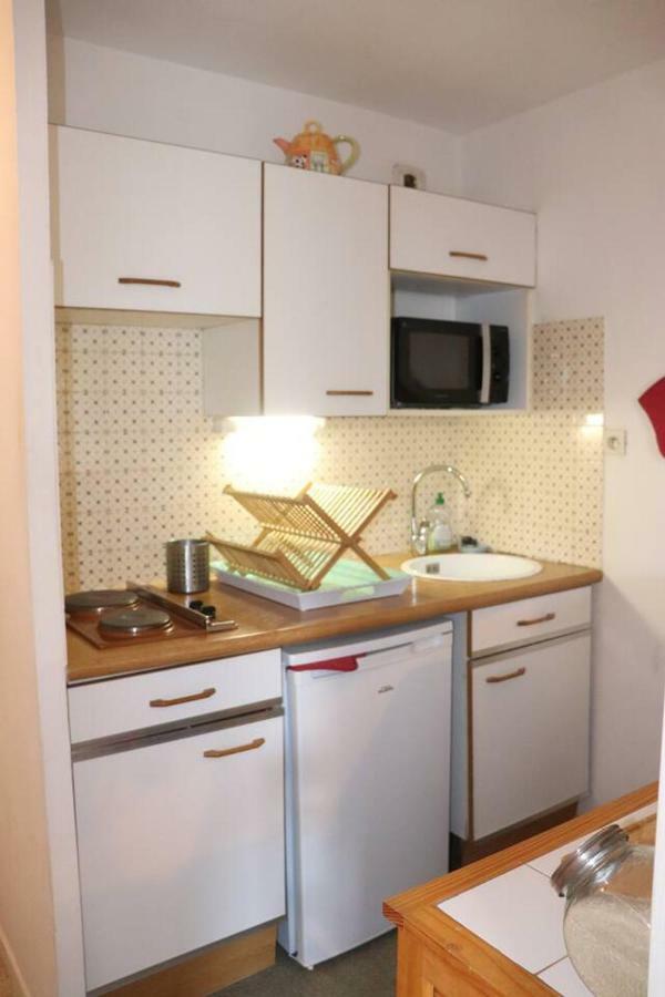 Le Nid De Barrier Apartment Bagnères-de-Luchon Екстериор снимка